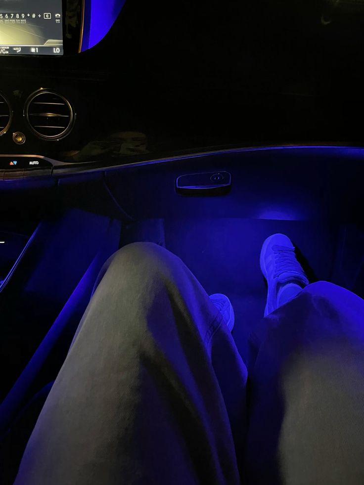 Ambient Lampki LED na rzep 8 trybów 5SZT. – wielokolorowe, uniwersalne do każdego samochodu ŁATWY MONTAŻ!